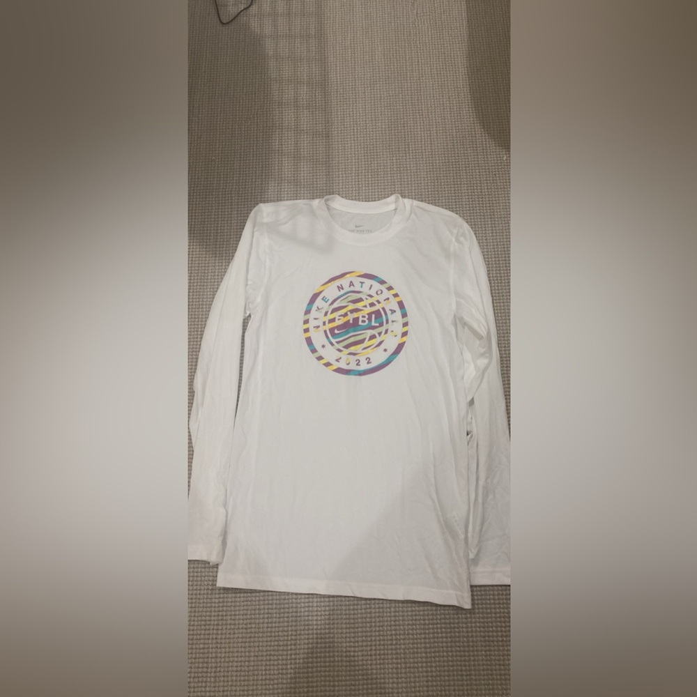 Nike EYBL long sleeve t shirt size small